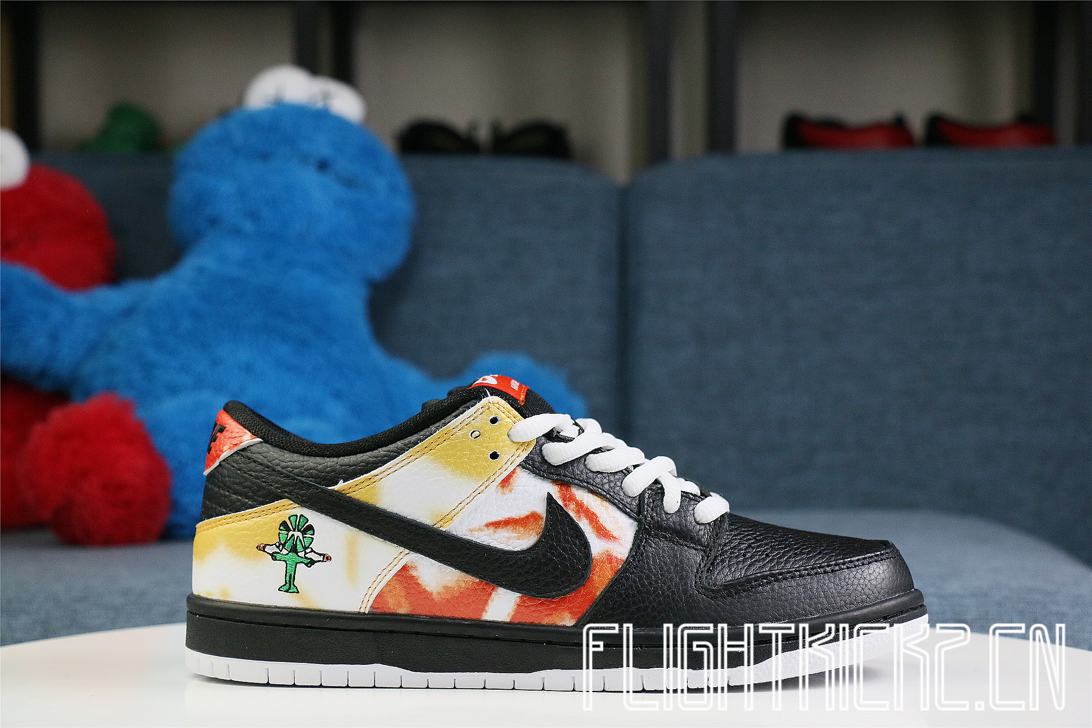 Nike SB Dunk Low Raygun Tie-Dye Black 2019(LN5 A1 Batch)