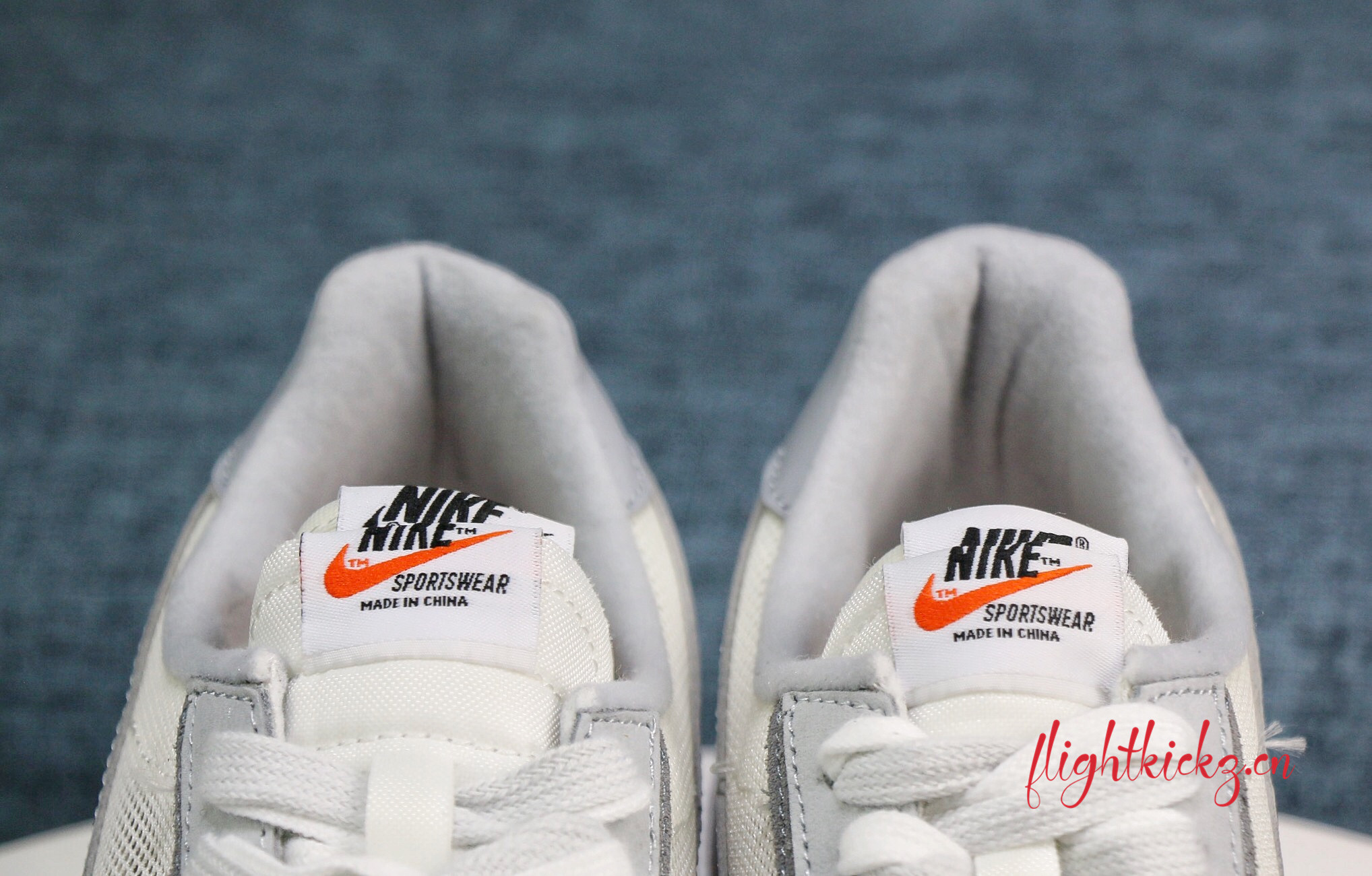 Nike LD Waffle Sacai White Grey