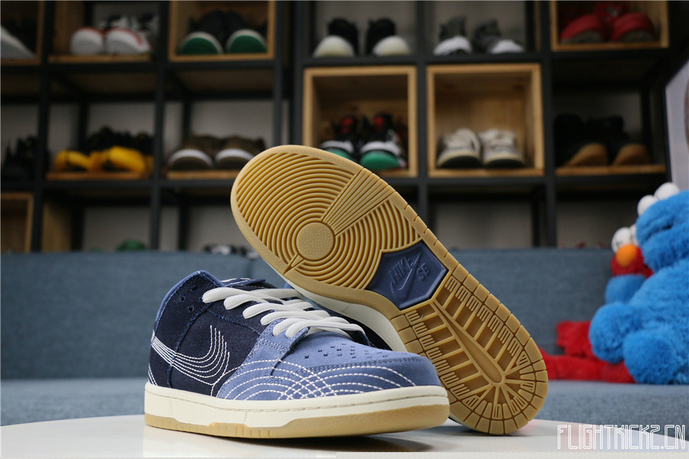 Nike SB Dunk Low PRM “Denim Gum”