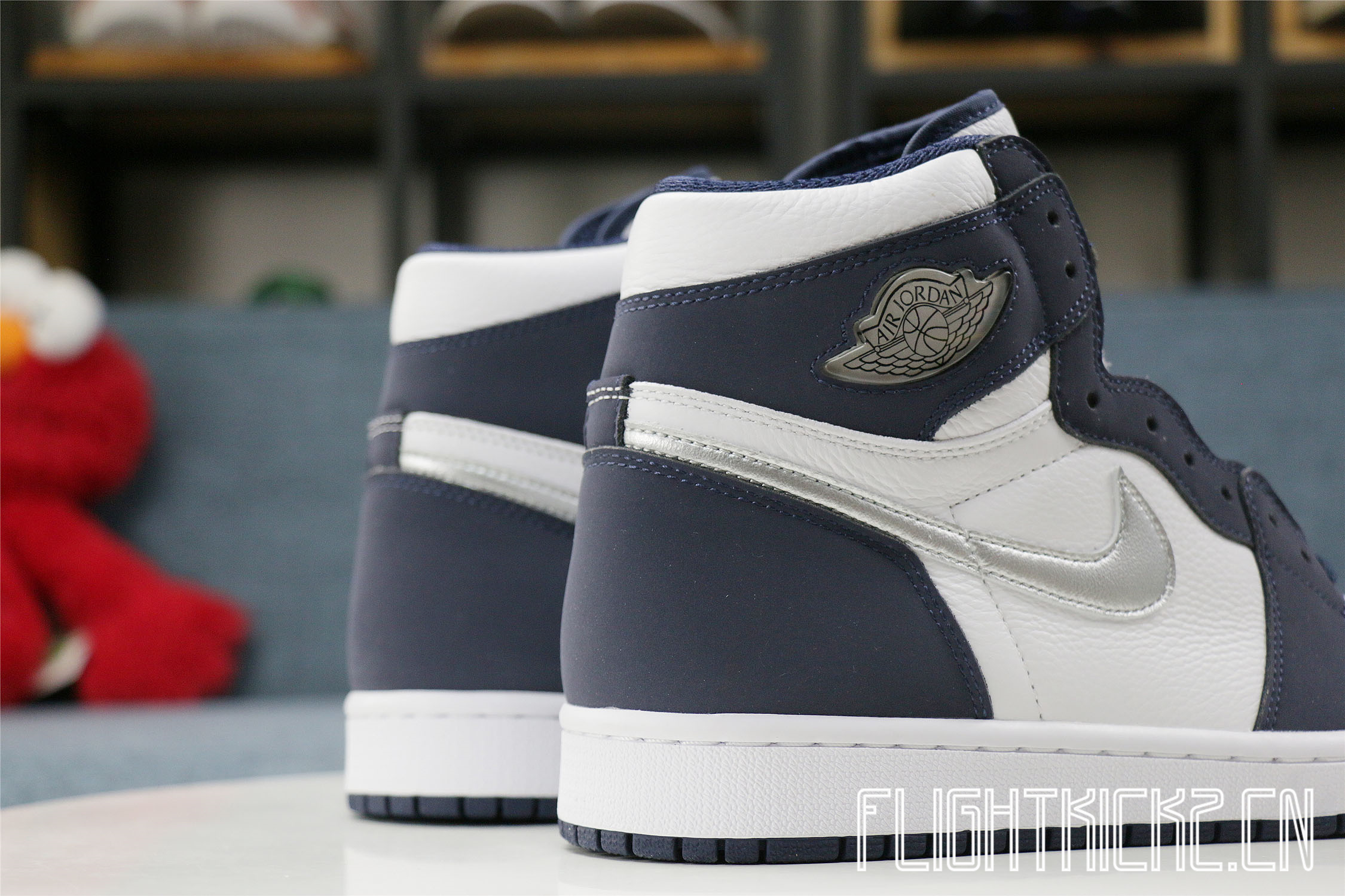 Air Jordan 1 OG Japan Midnight Navy