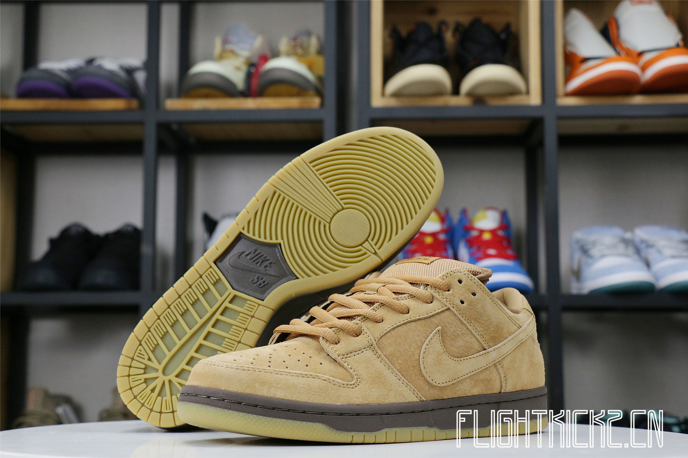 Nike SB Dunk Low Pro “Wheat Mocha”