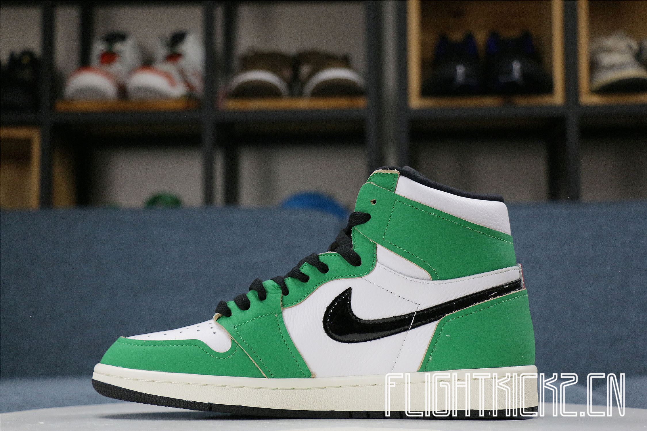 Air Jordan 1 Retro High Lucky Green 2020