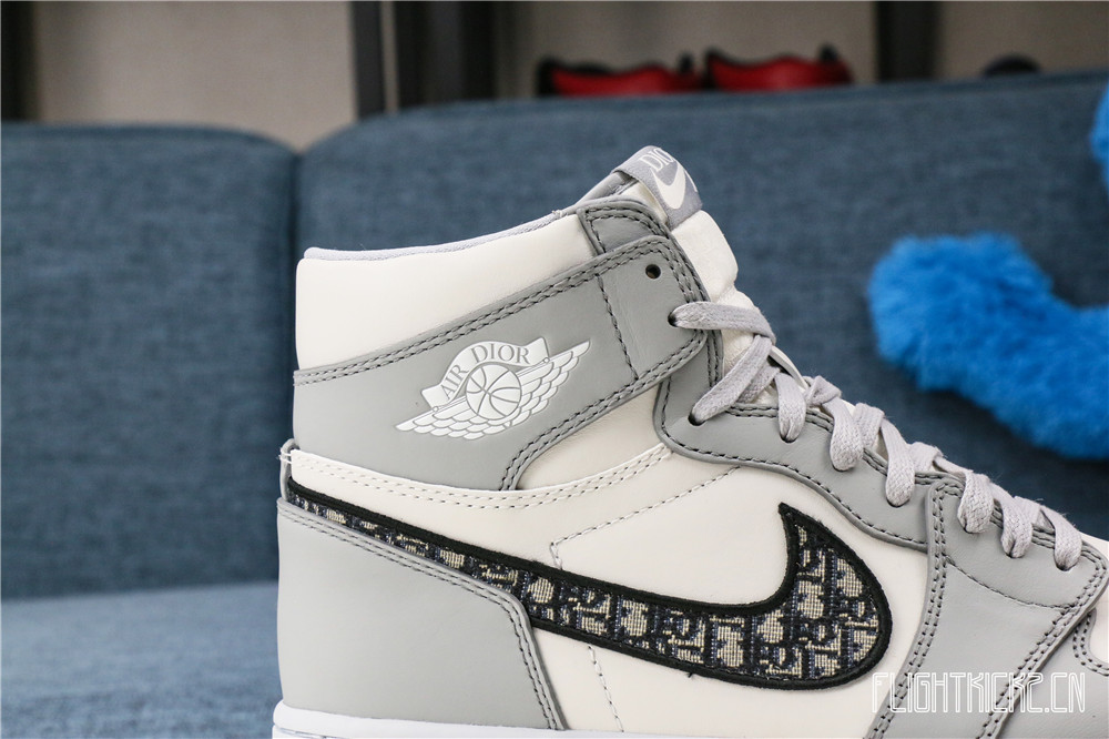 Dlor x Air Jordan 1 2020 （Correct box） (LN5 A1 Batch)