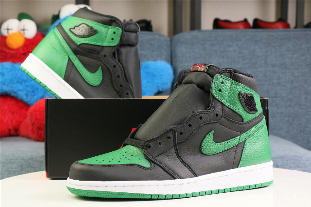 Air Jordan 1 Retro Pine Green 2.0 2020
