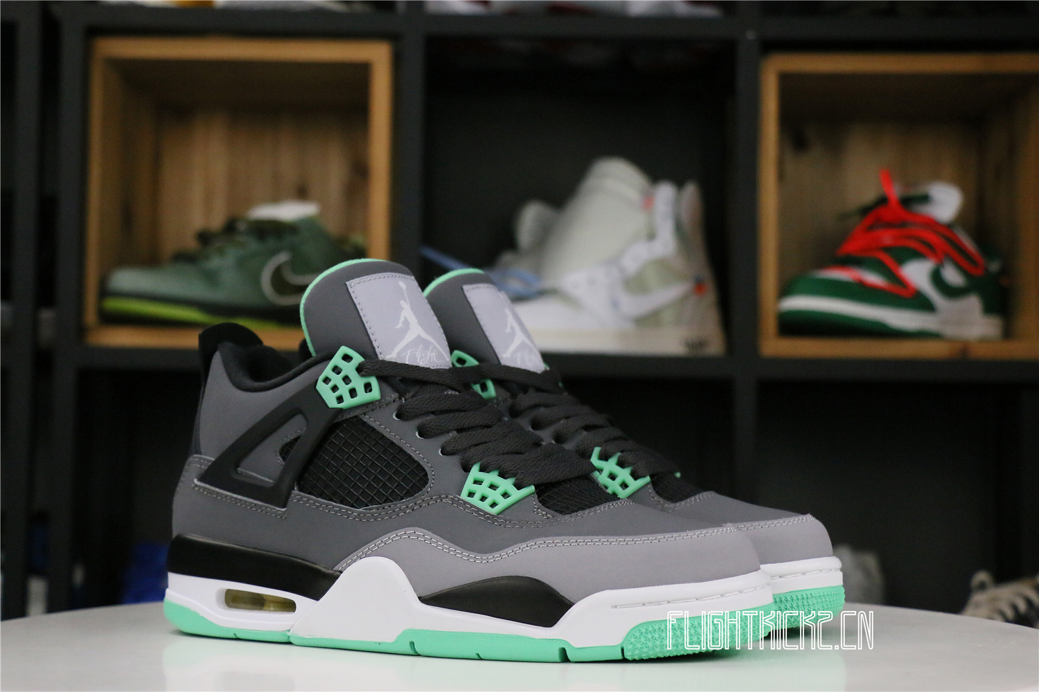 Jordan 4 Retro Green Glow( Ln5 A1 Batch)
