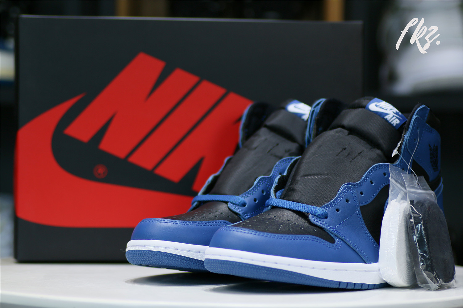 Air Jordan 1 High OG Dark Marina Blue (LN5 A1 Batch)