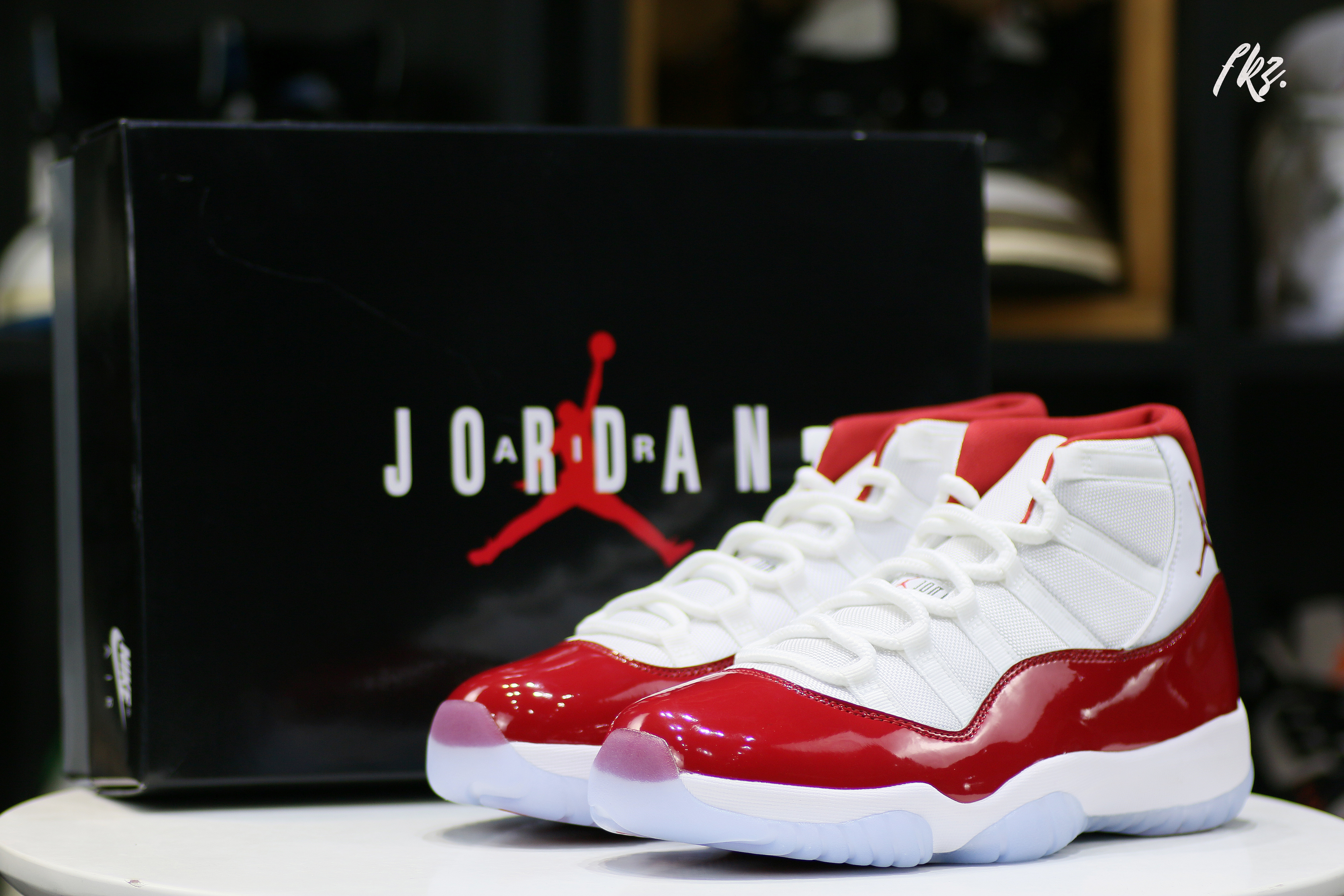 Air Jordan 11 Retro Cherry 2022 (LN5 A1 Batch)