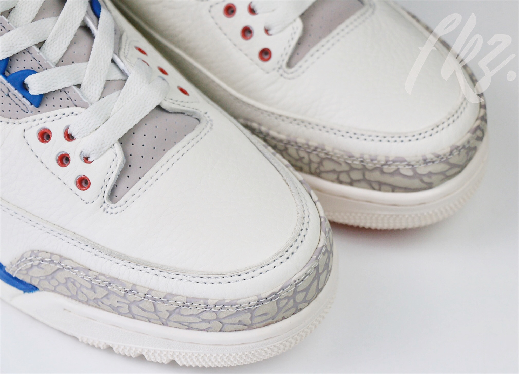 Air Jordan 3 International Flight 2018