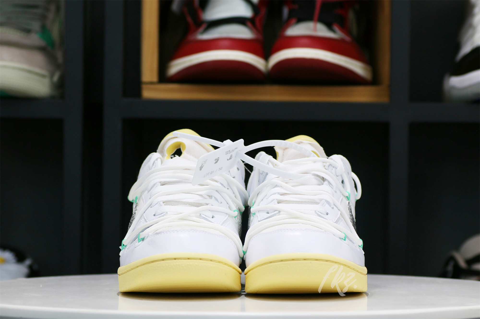 Nike Dunk Low Off-White Lot 1