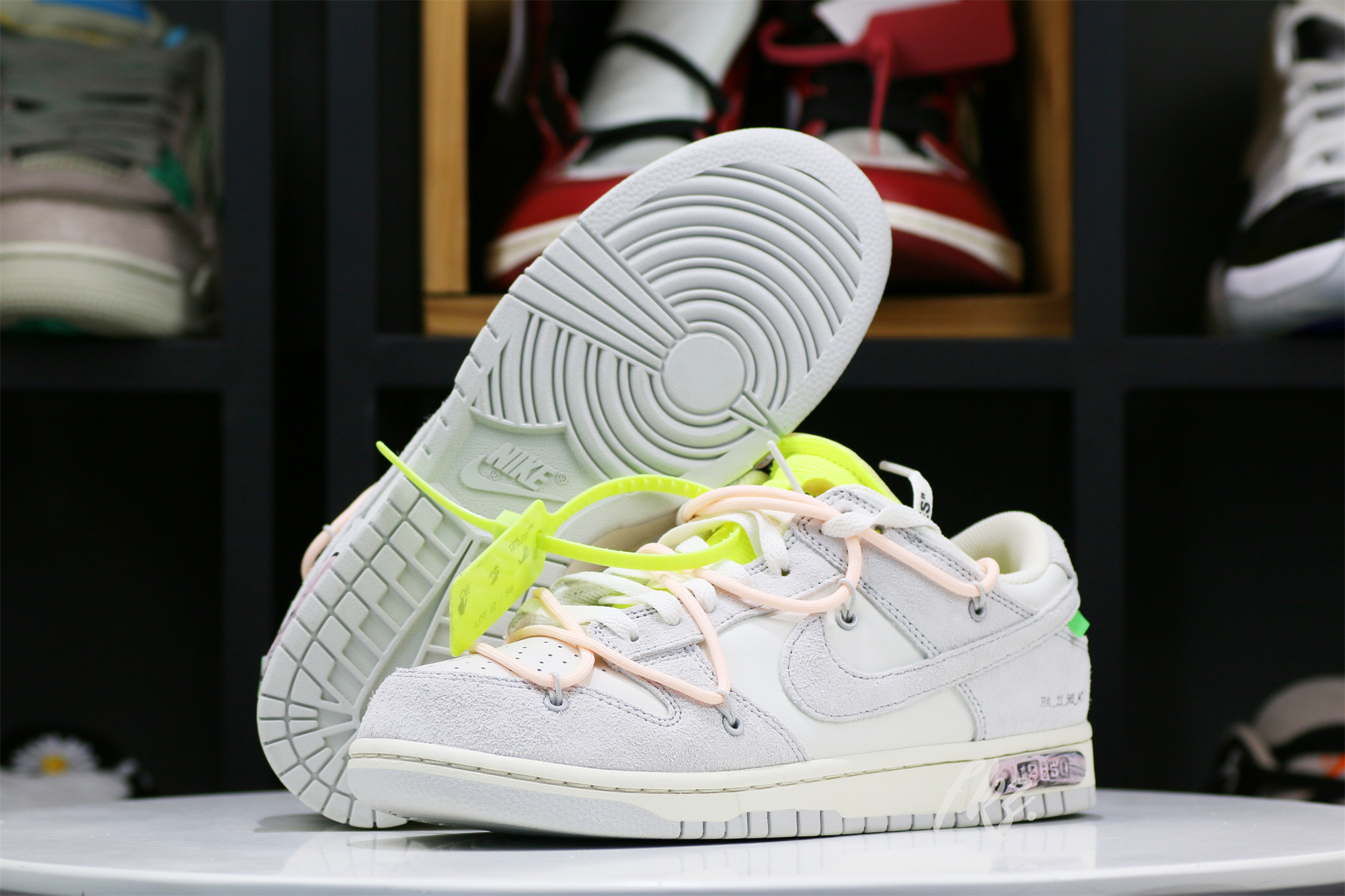 Nike Dunk Low Off-White Lot 12