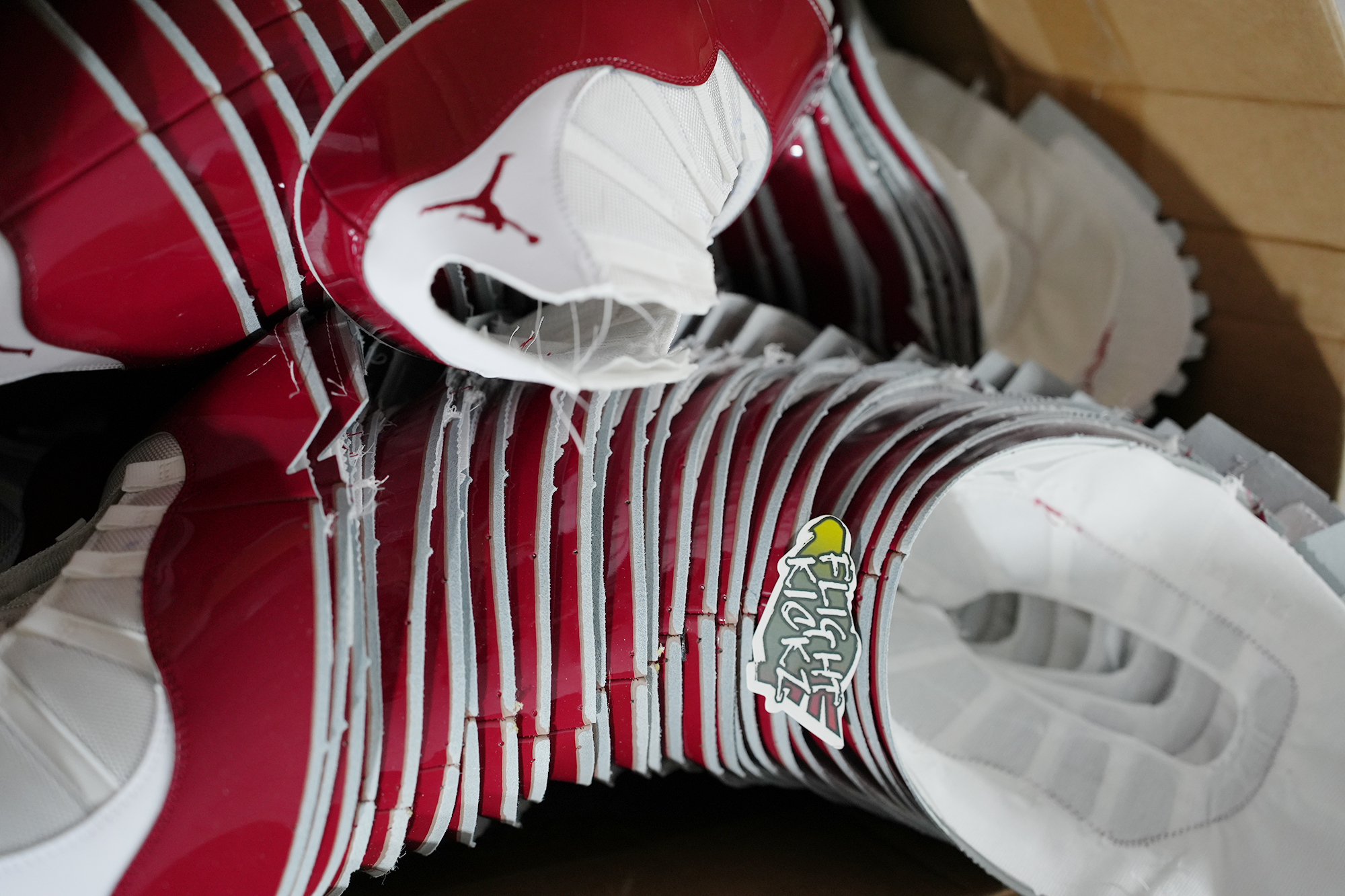 Air Jordan 11 Retro Cherry 2022 (LN5 A1 Batch)