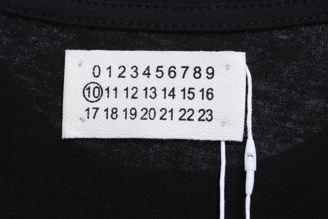 M-rg13la logo-print jersey short sleeves