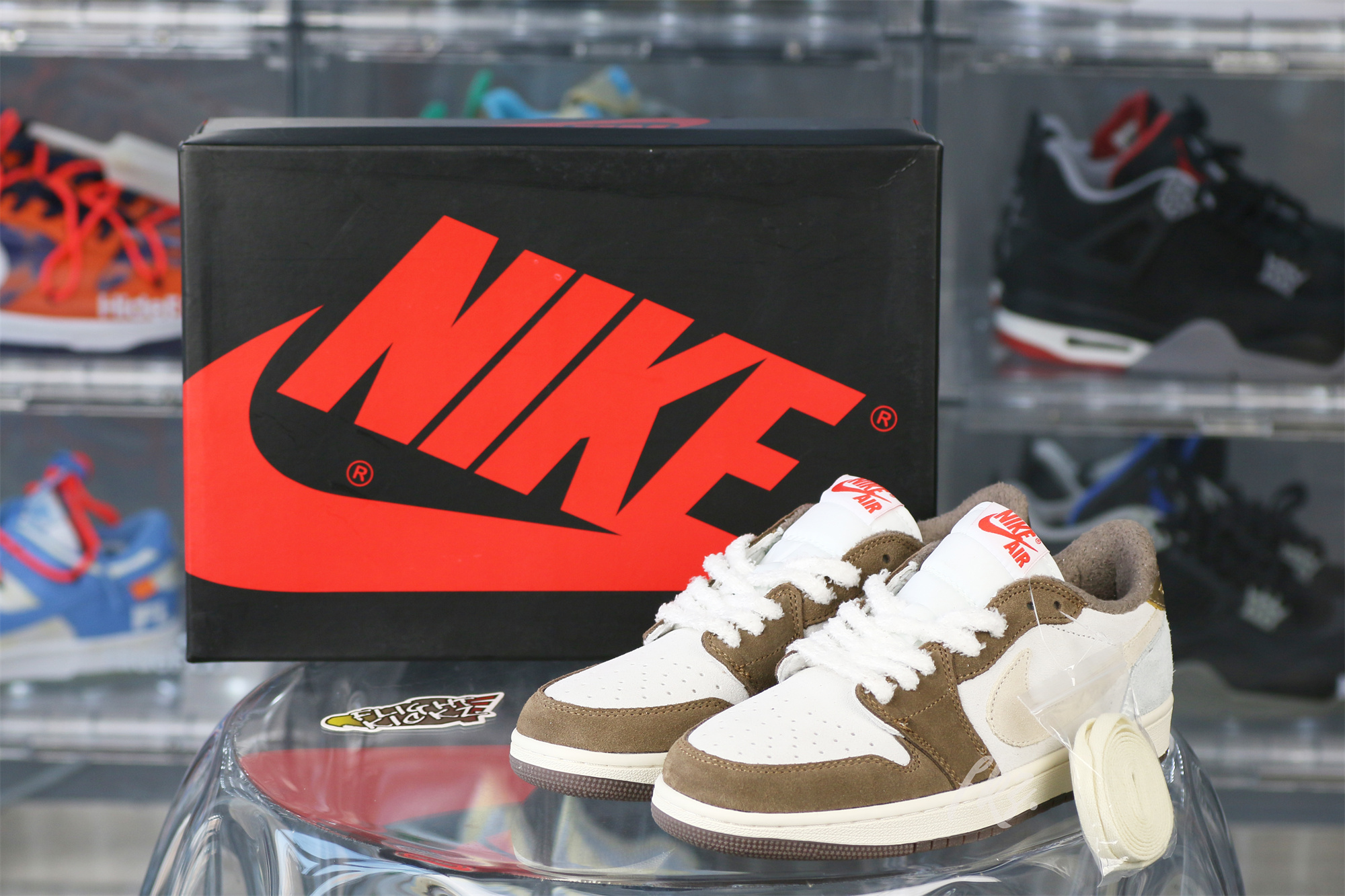 Air Jordan 1 Retro Low OG Year Of The Rabbit 2023