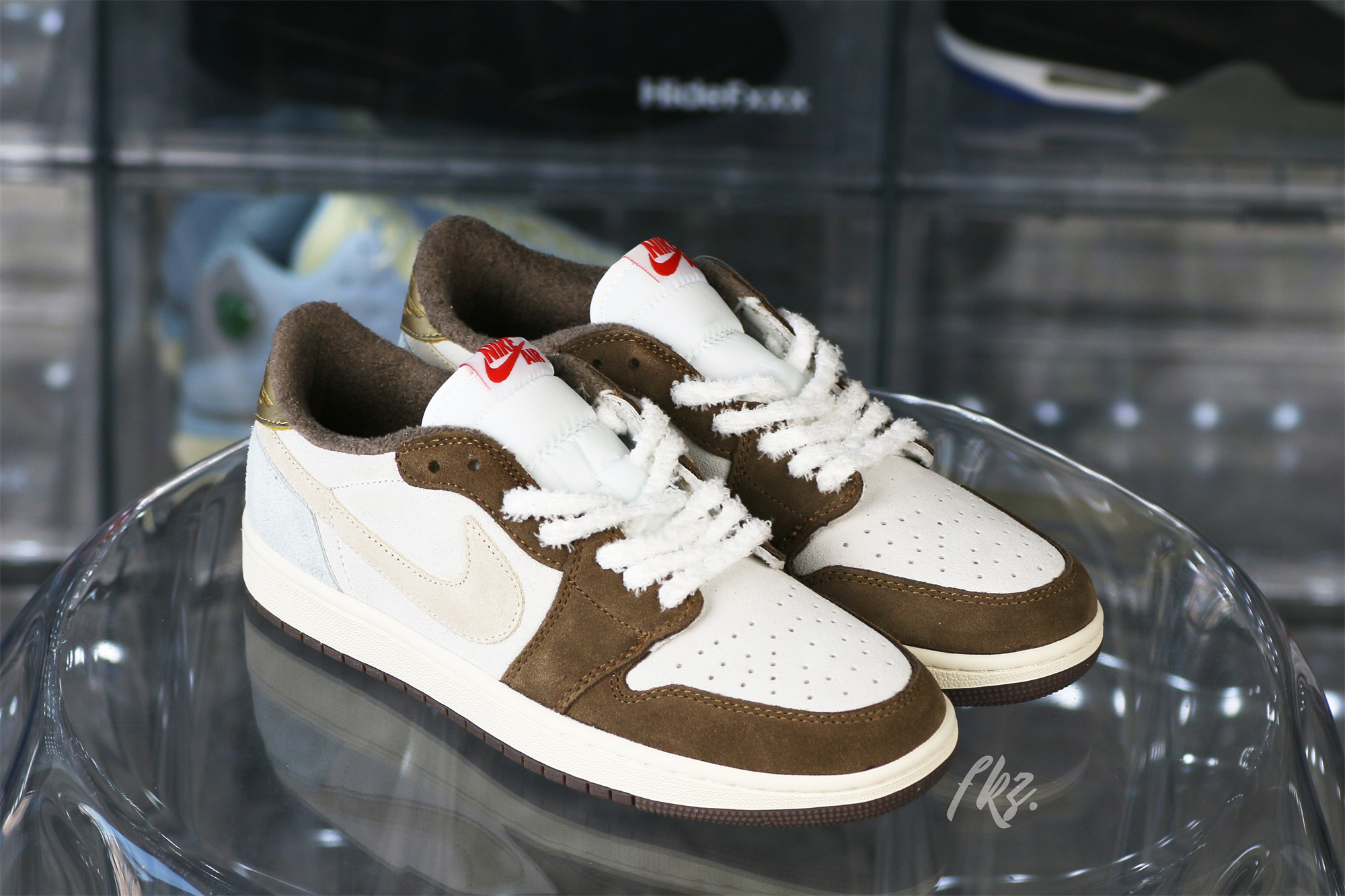 Air Jordan 1 Retro Low OG Year Of The Rabbit 2023