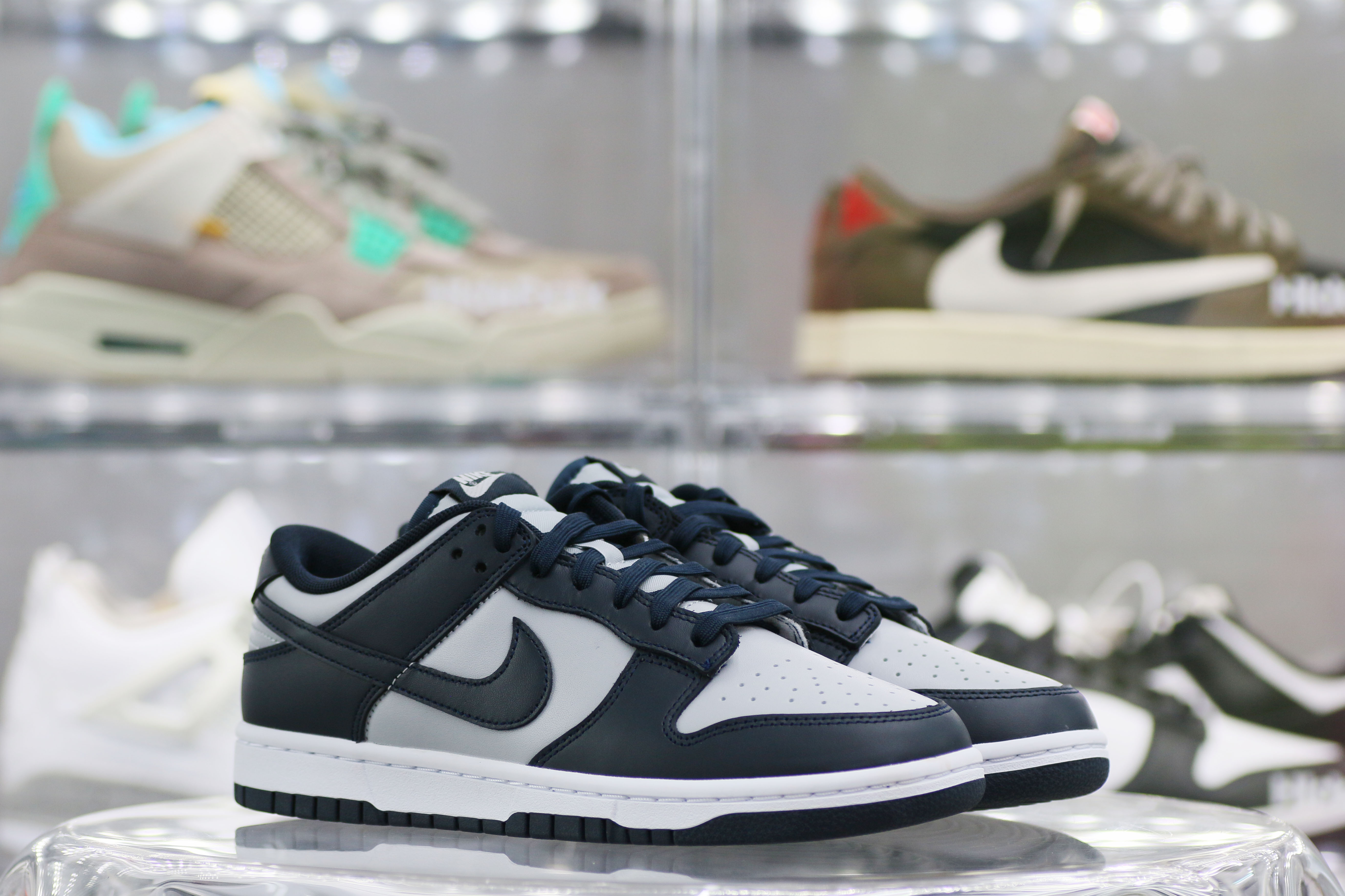 Nike Dunk Low Georgetown