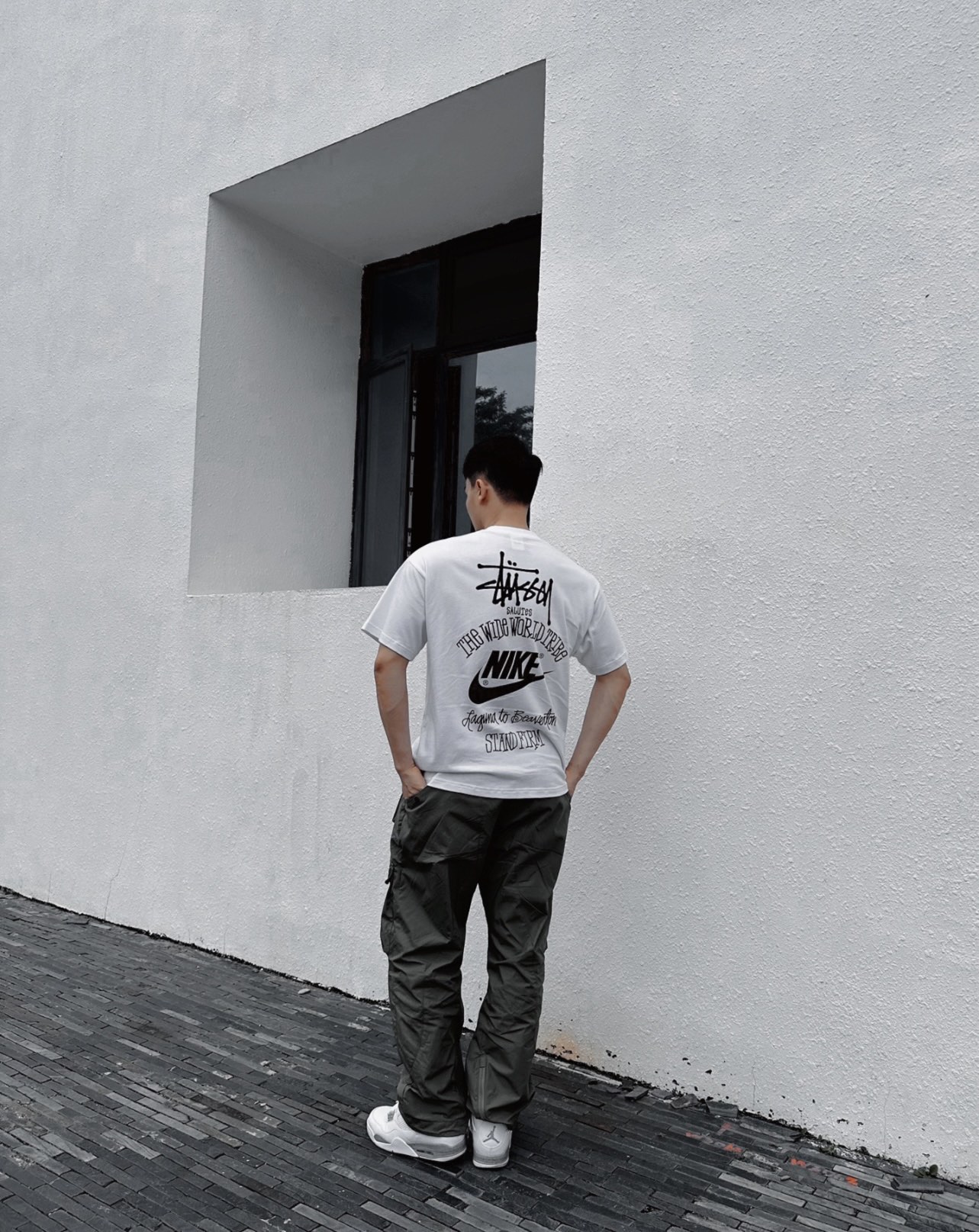 Nike Stuart co-signed the classic letter pattern short sleeves