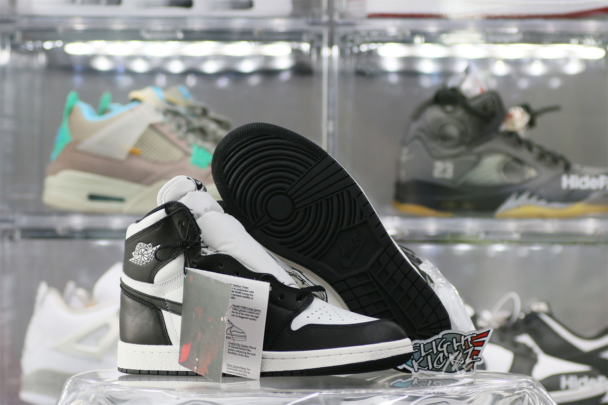 Jordan 1 Retro High 85 Black and White 2023
