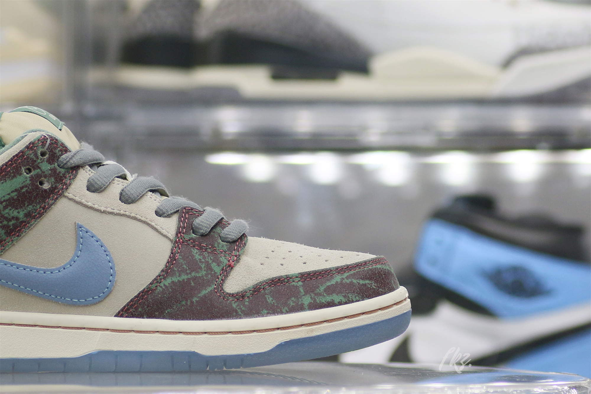 Nike SB Dunk Low Crenshaw Skate Club