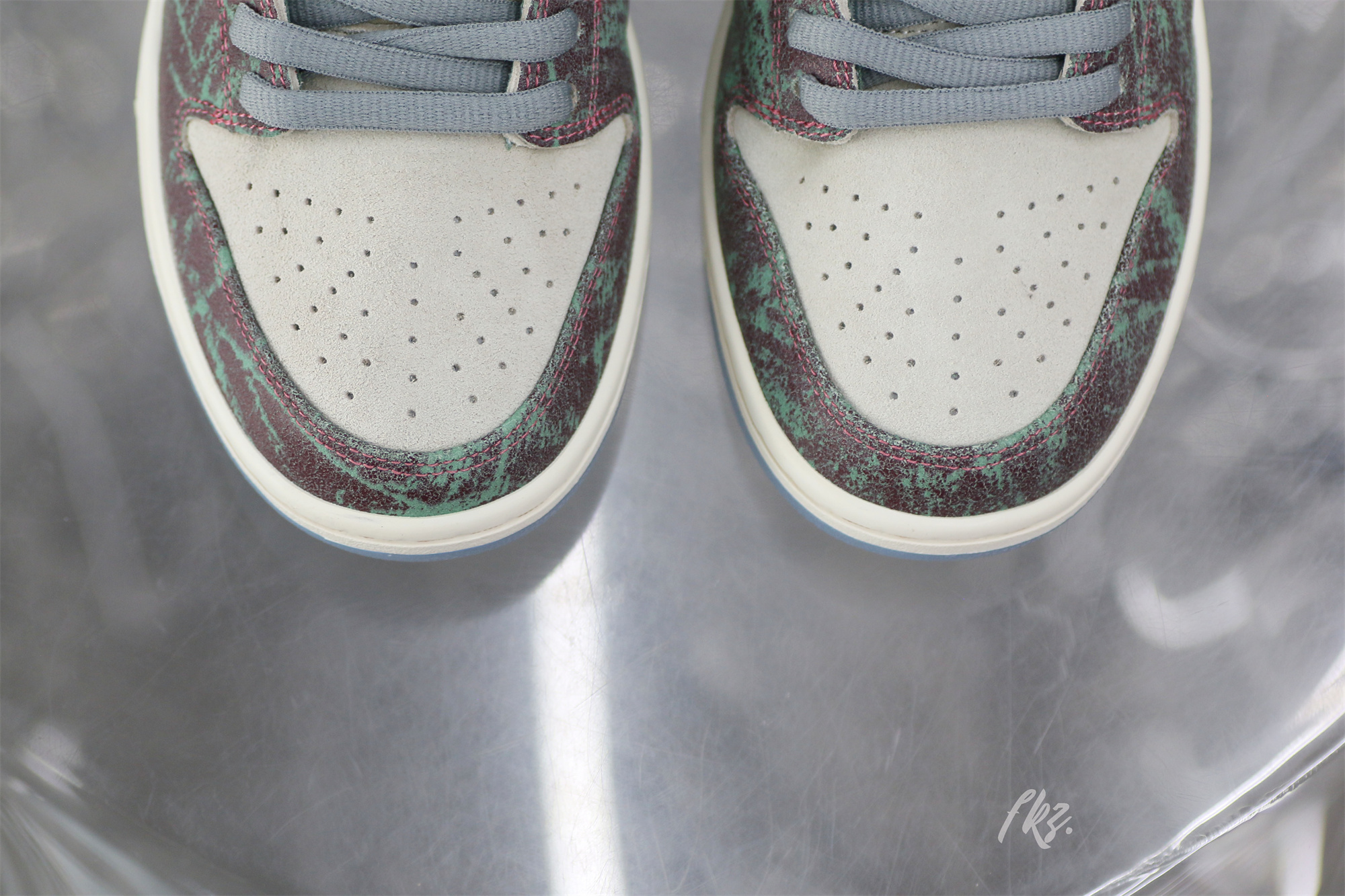 Nike SB Dunk Low Crenshaw Skate Club