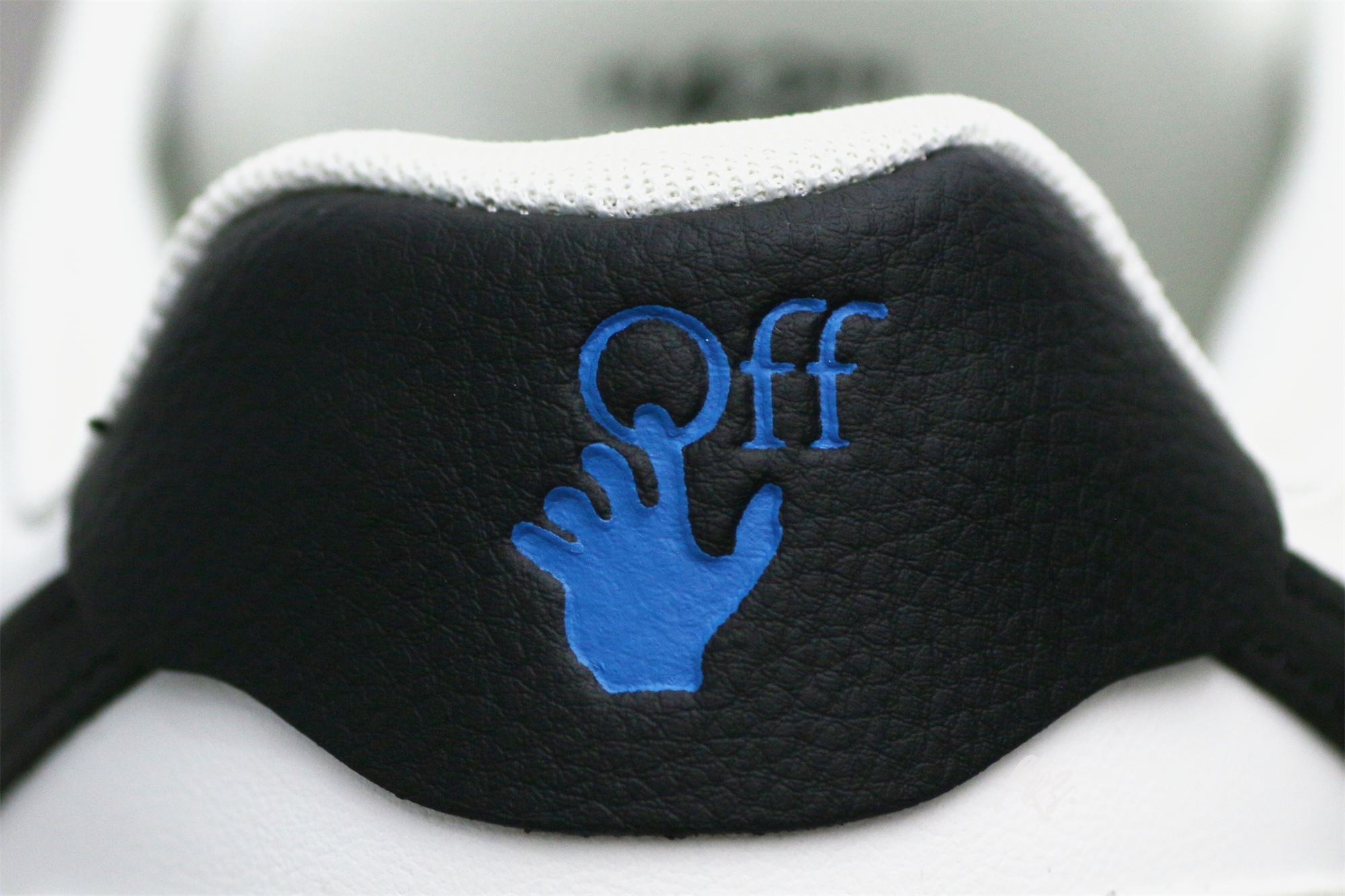 OFF-WHITE White & Black ‘Out Of Office’ Sneakers