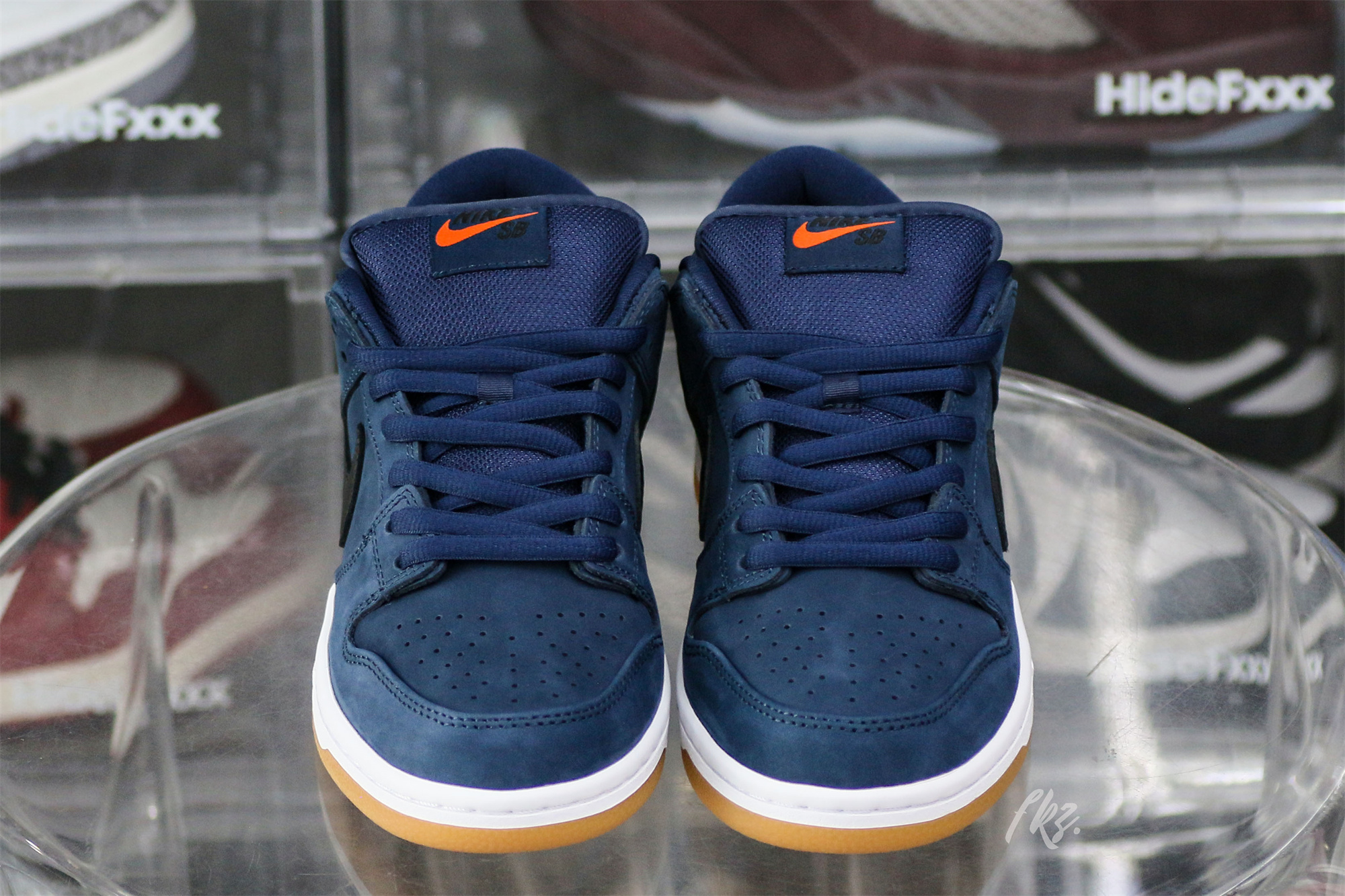 Dunk Low Pro ISO SB Navy Gum
