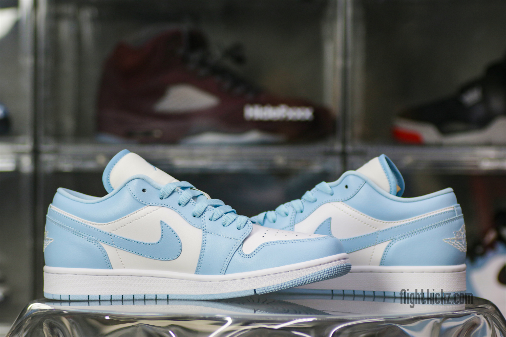 Air Jordan 1 Retro Low White Ice Blue