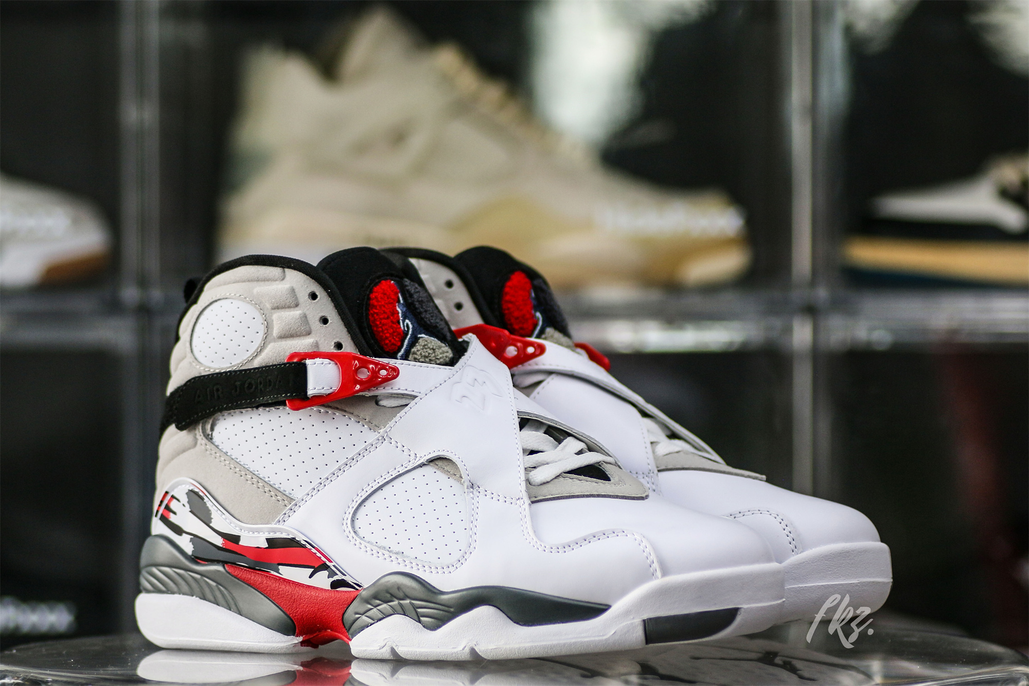 Air Jordan 8 Retro ‘Bugs Bunny’ 2013