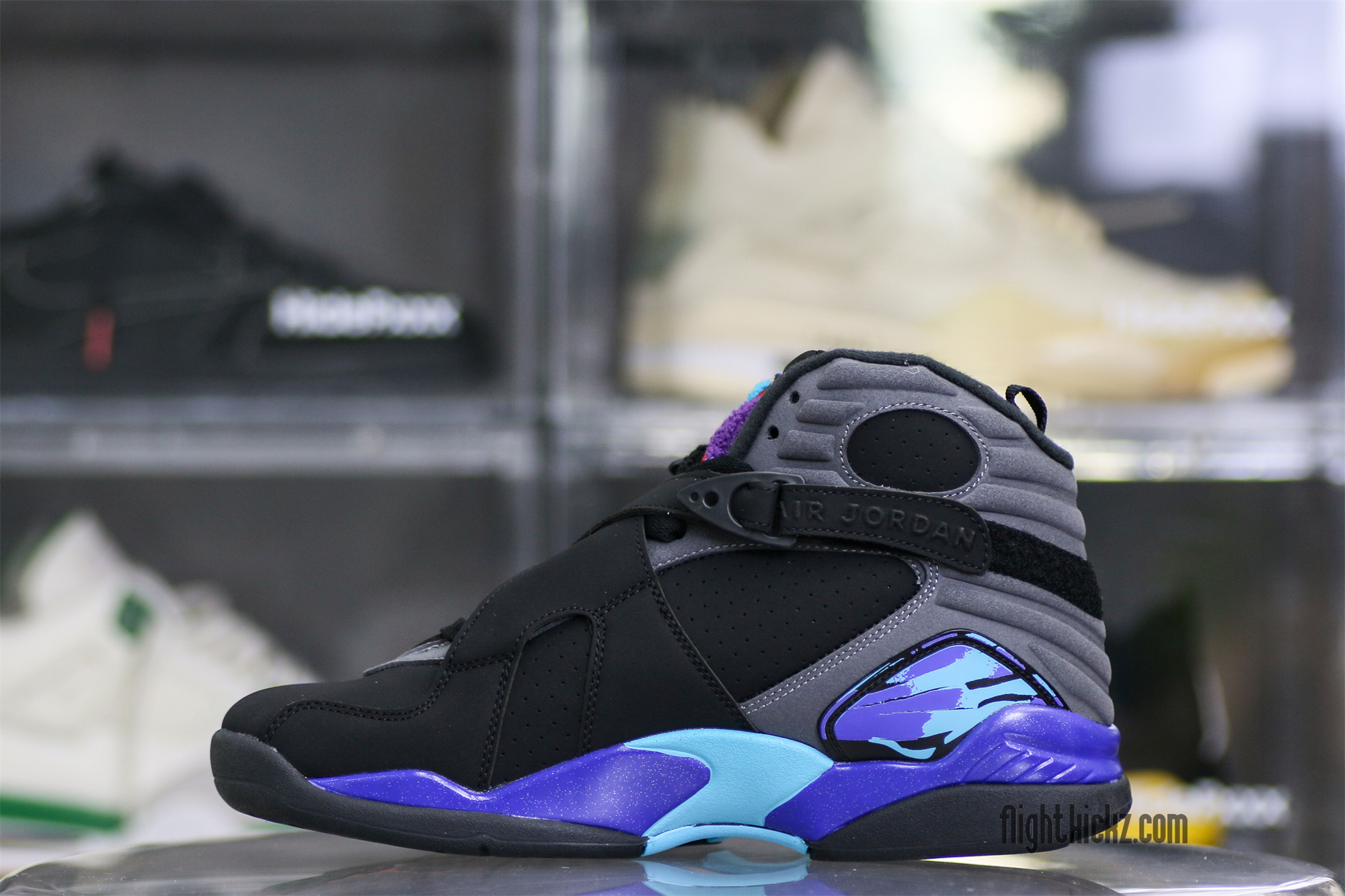 Air Jordan 8 Retro Aqua (2015)