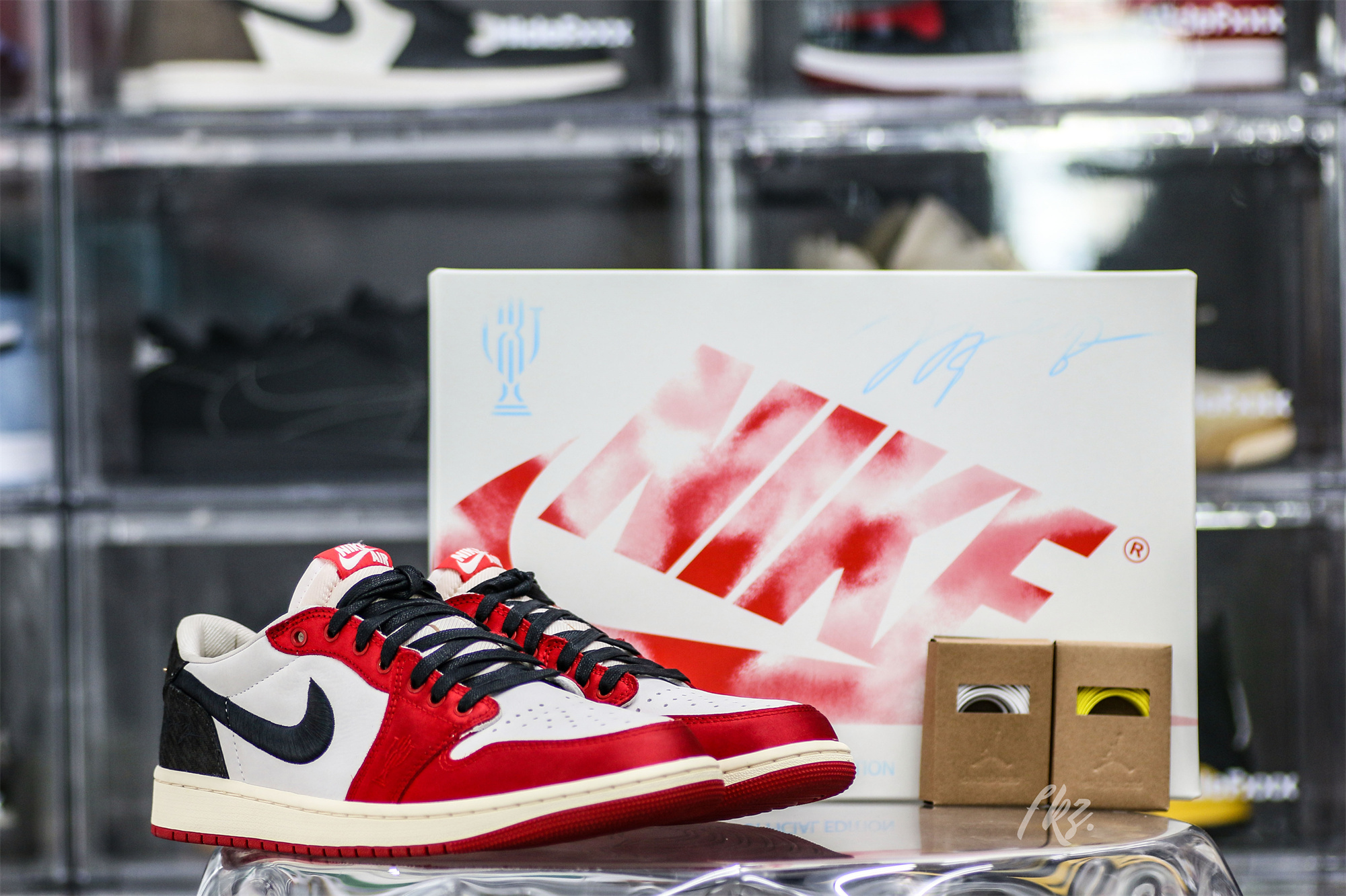 Trophy Room X Air Jordan 1 Retro Low OG SP Away 2024（LN5 A1 Batch）