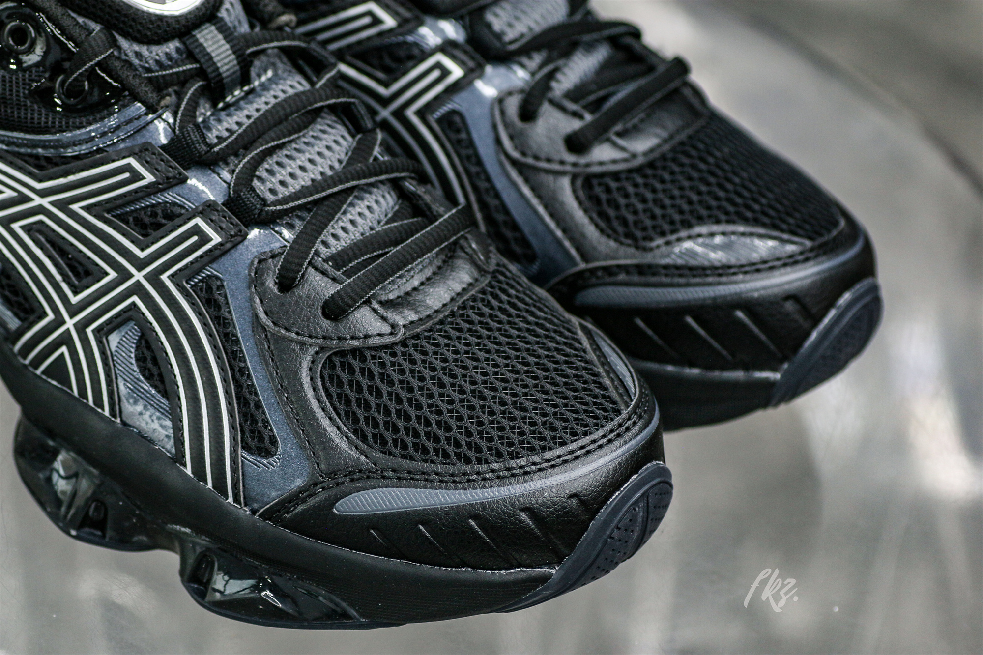 Gel Quantum Kinetic Graphite Grey Black