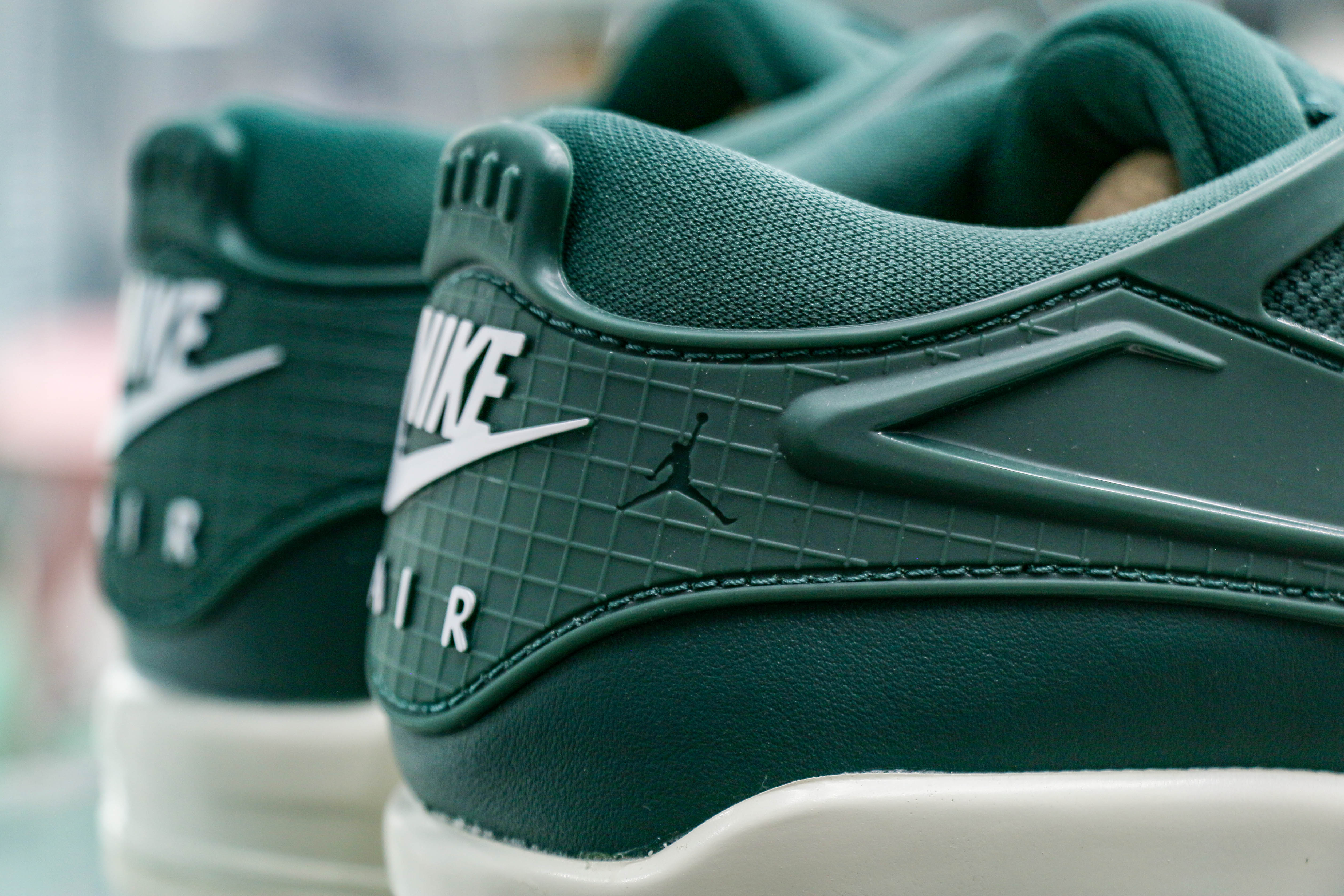 Jordan 4 RM Oxidized Green