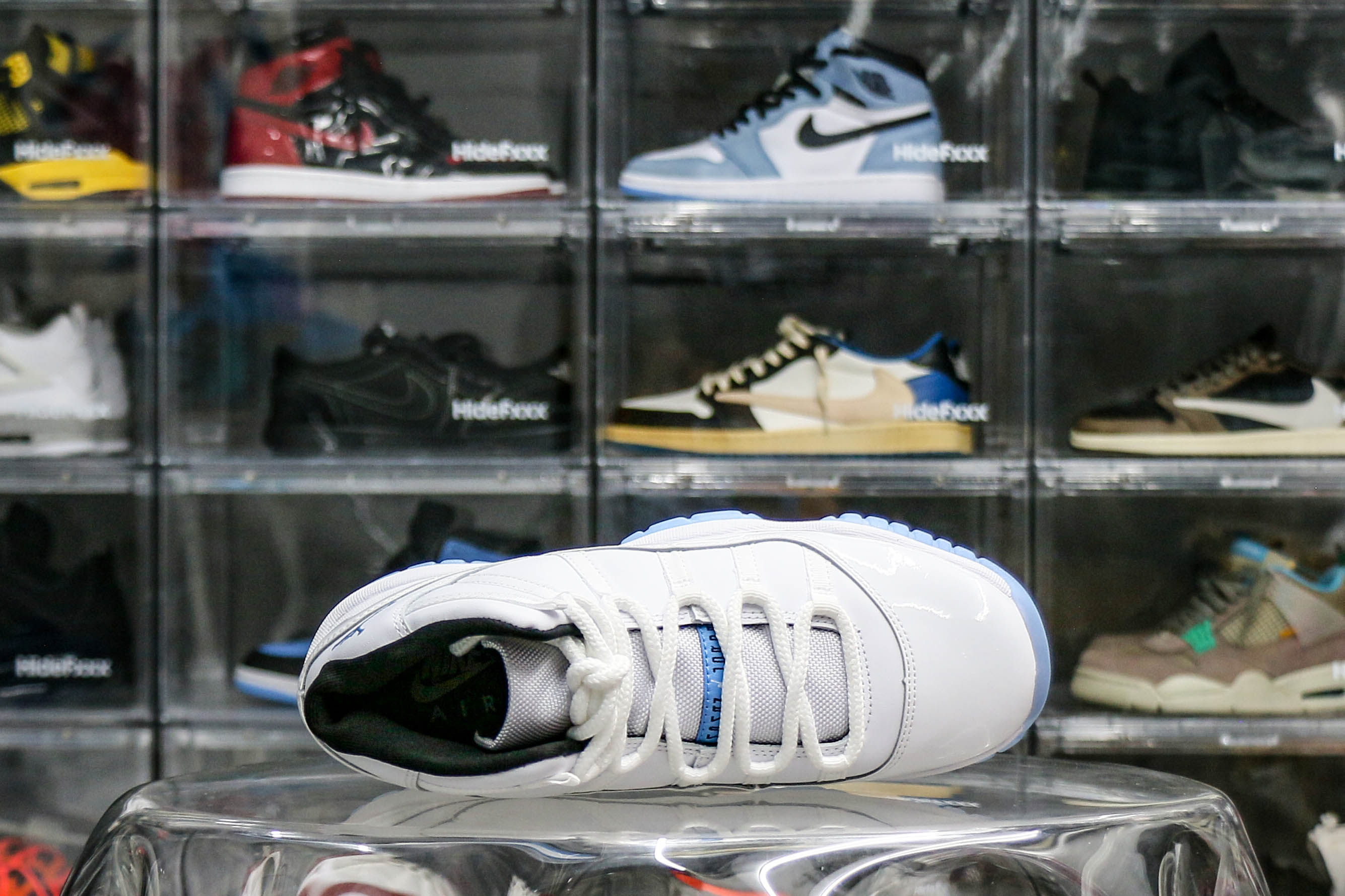 Air Jordan 11 Retro Legend Blue 2024 (Ln5 A1)