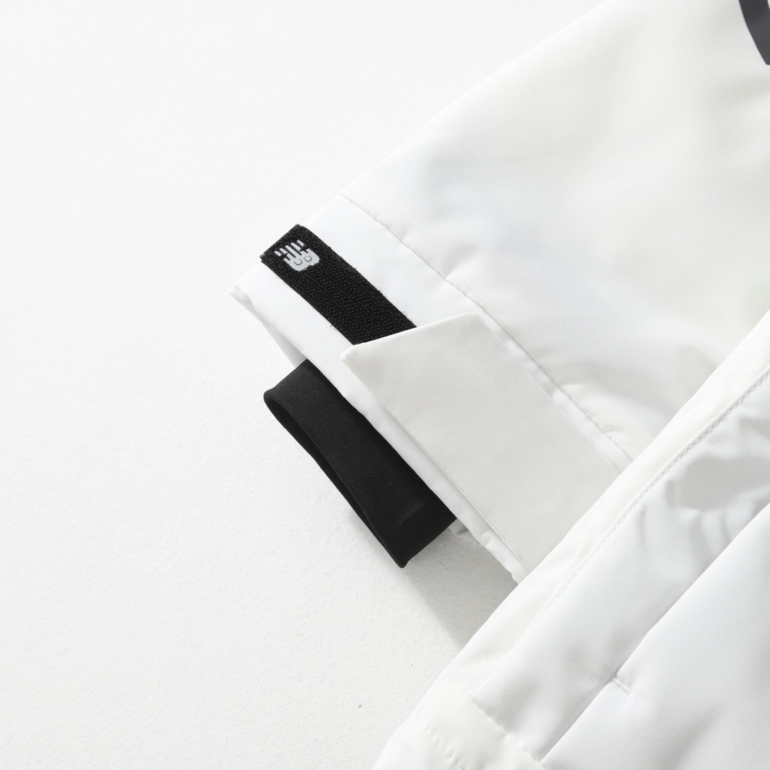 New Balance Solid-color Fur-trimmed Mid-length Hooded Down Jacket