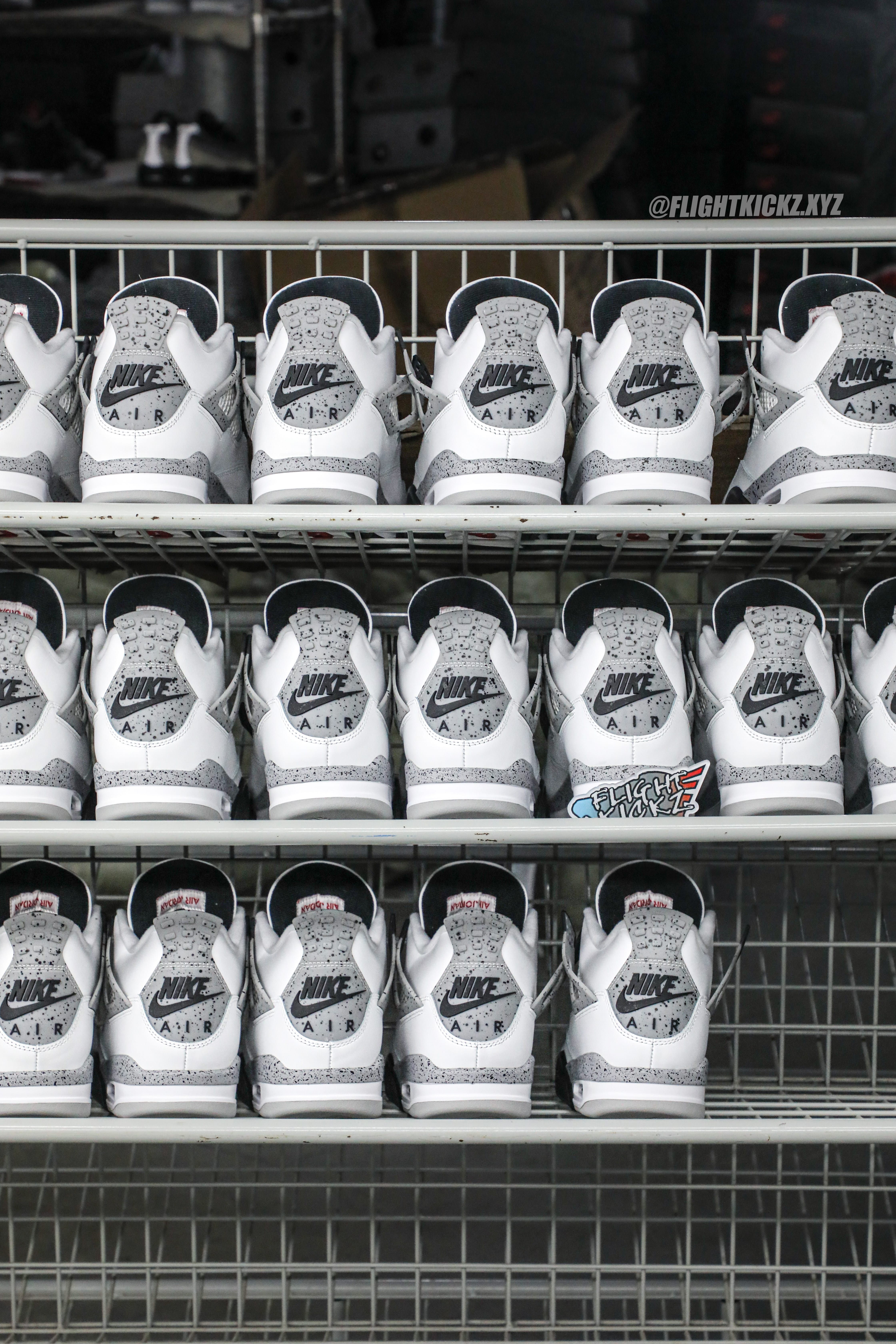 Air Jordan 4 Retro OG ‘White Cement’ 2025 (Ln5 A1)