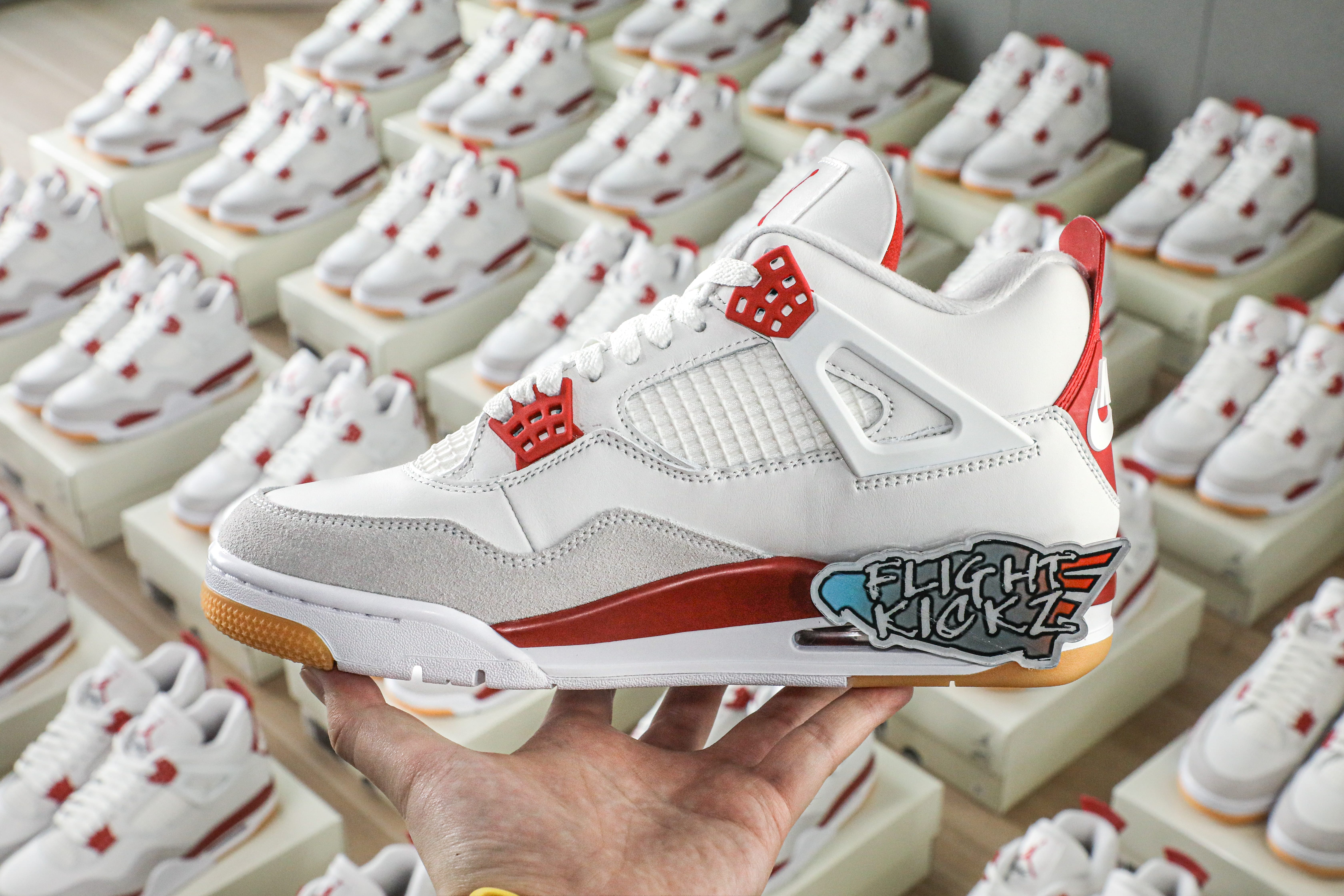 Nike SB x Air Jordan 4 Varsity Red is a Family & Friends (LN5 A1 Batch)