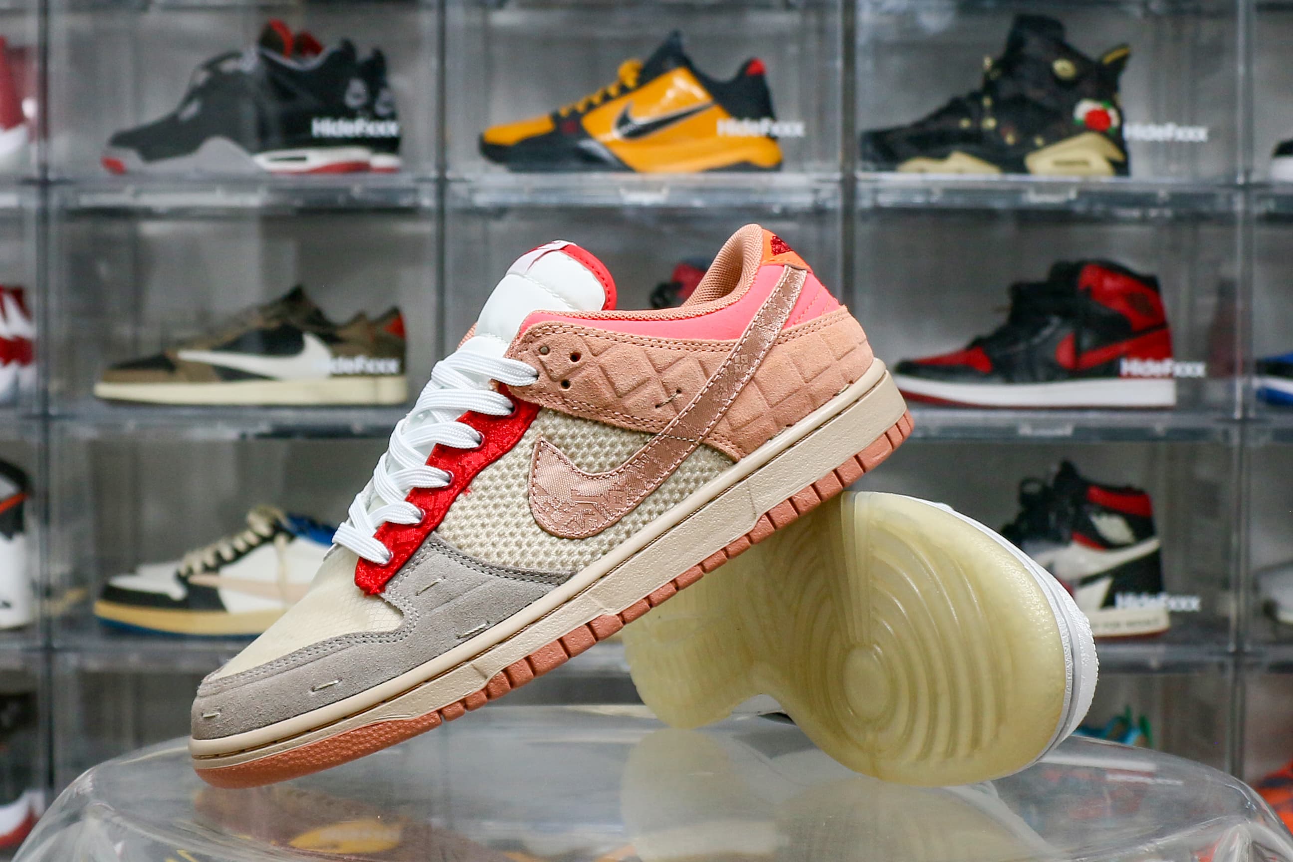 Nike Dunk Low SP ‘What The CLOT’ (Without Card)