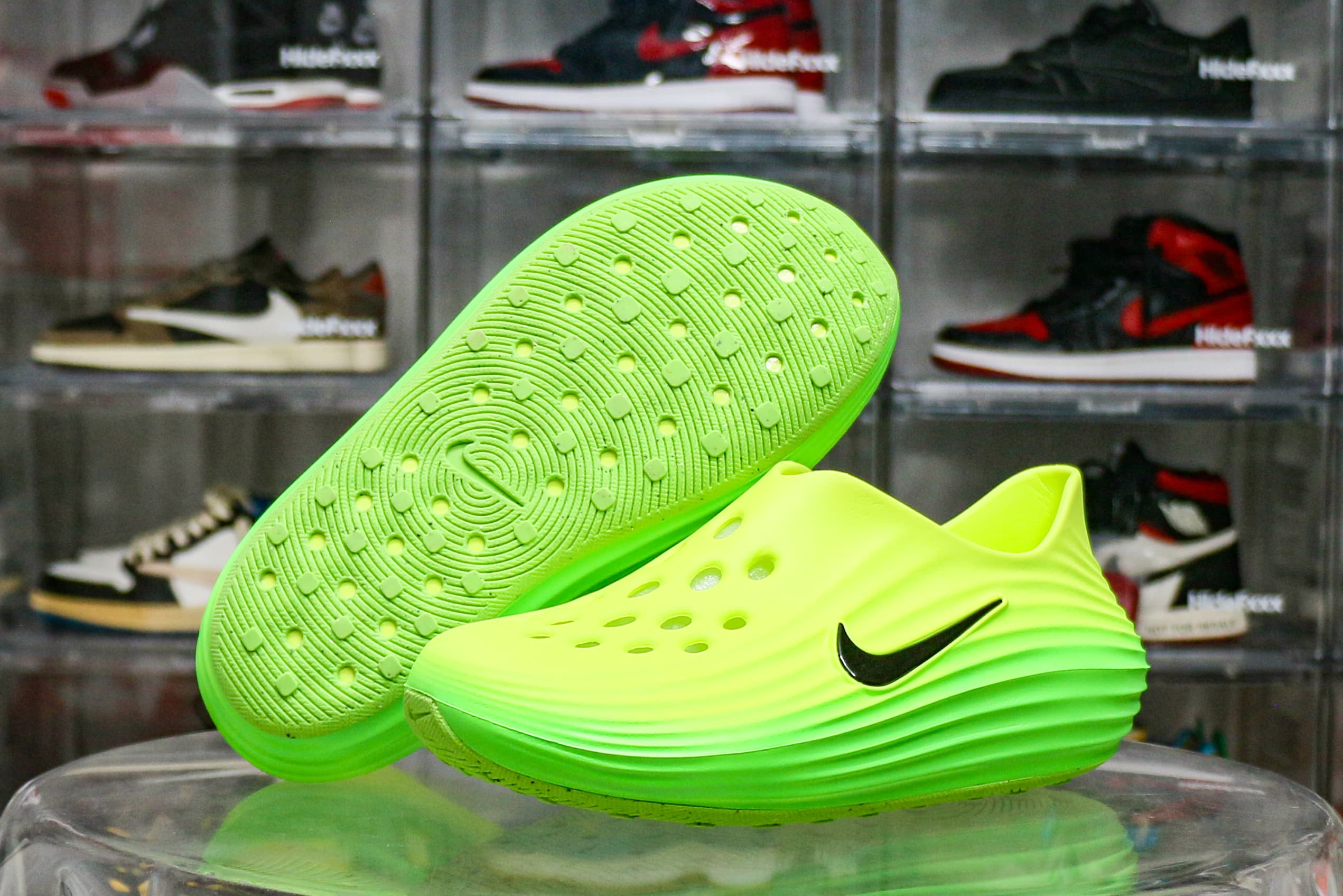 Nike ReactX Rejuven8 Green Strike